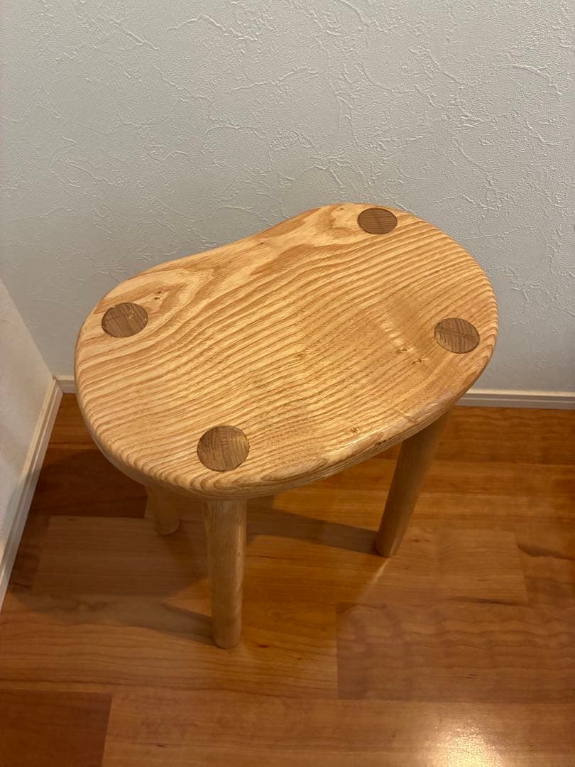 注文製作　栗の無垢材のスツール