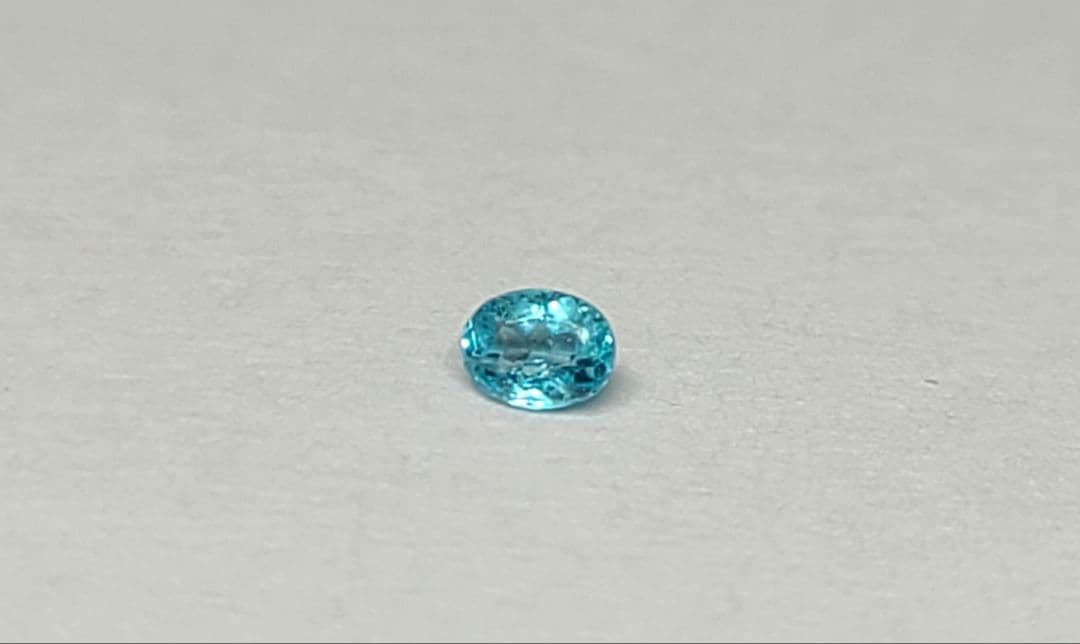 小さなエイトリータ!!★ブラジル産バターリャパライバトルマリン★オーダー受付中