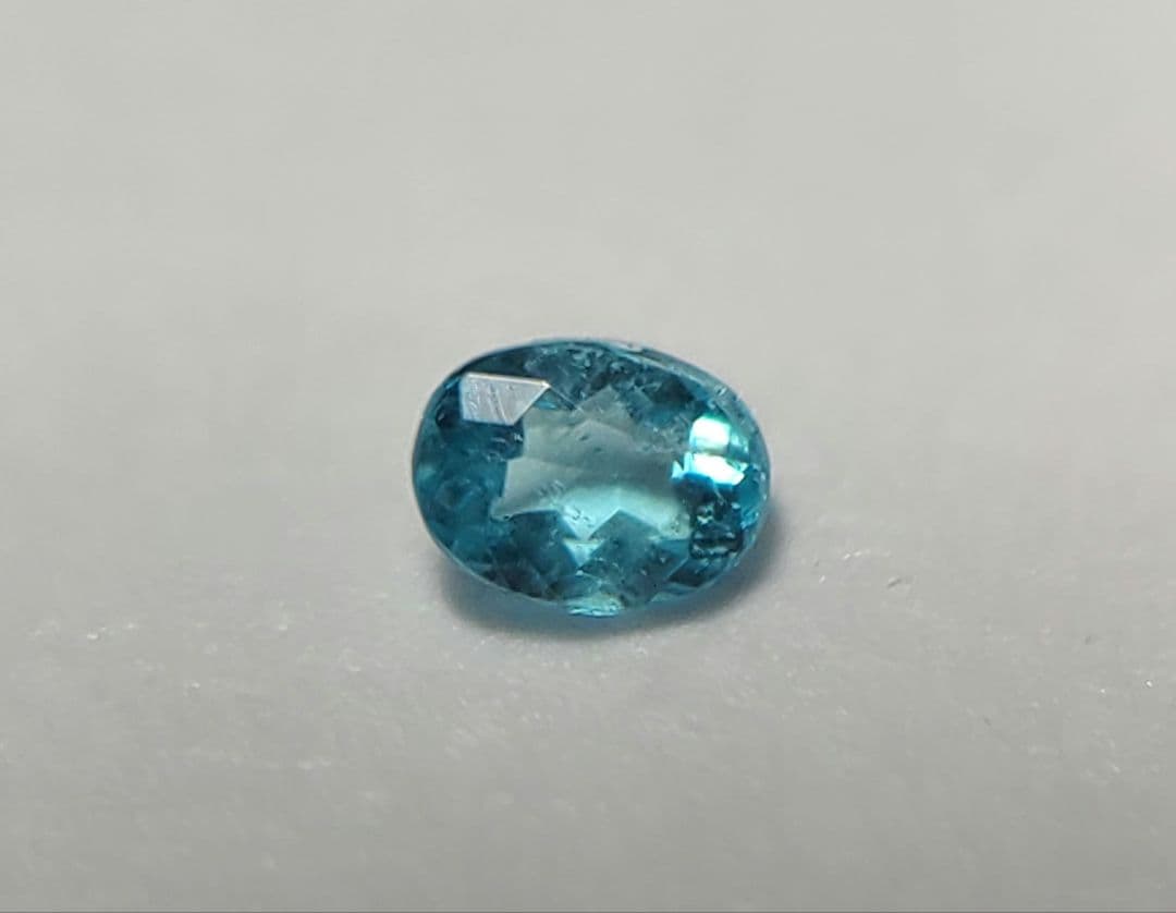 小さなエイトリータ!!★ブラジル産バターリャパライバトルマリン★オーダー受付中