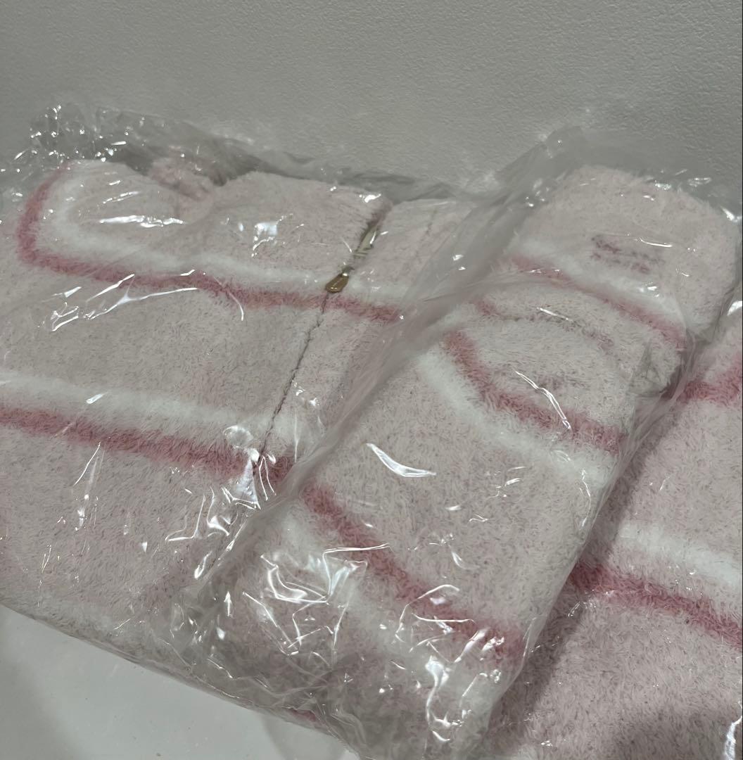 gelatopiqué もこもパーカー　靴下　ボーダー