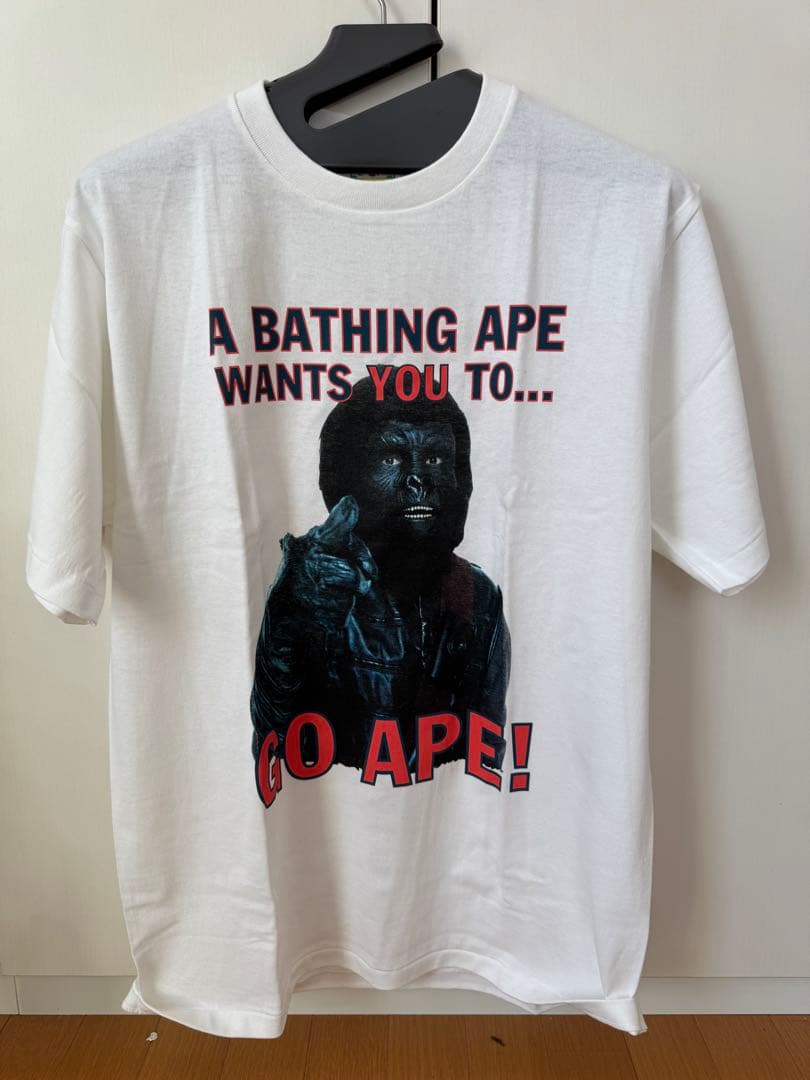A BATHING APE 「GO APE!」Tシャツ