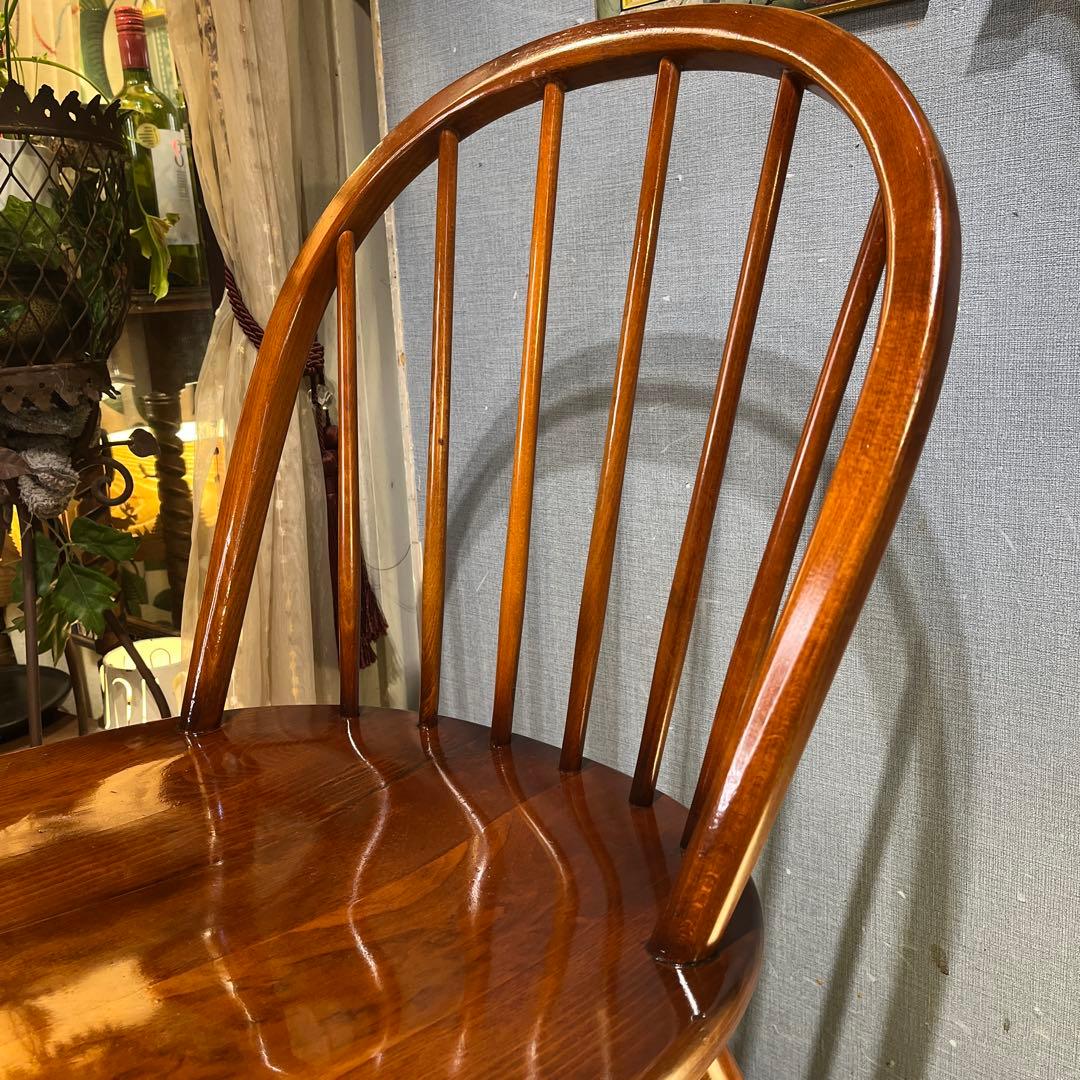 L２　キツツキマーク　ヴィンテージ ヴィンテージ ボーバックチェア