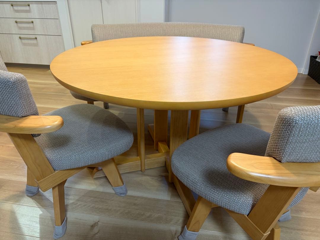 10日まで！最終値下げ！東京インテリア　ダイニングセットのベンチ　DARTS2