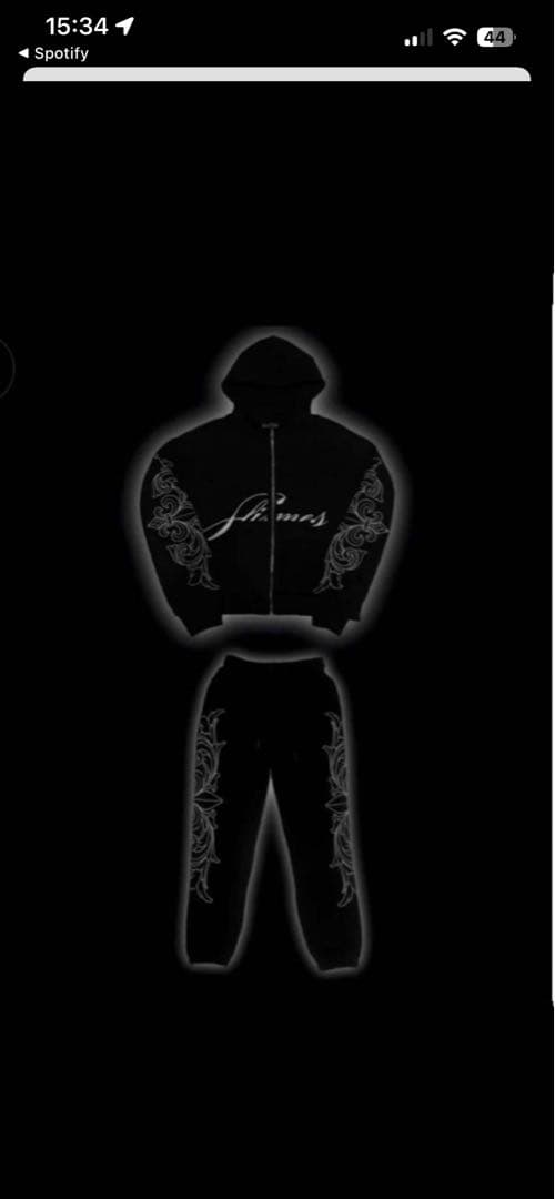 Yvng Patra 着用　Grave of slimes セットアップ