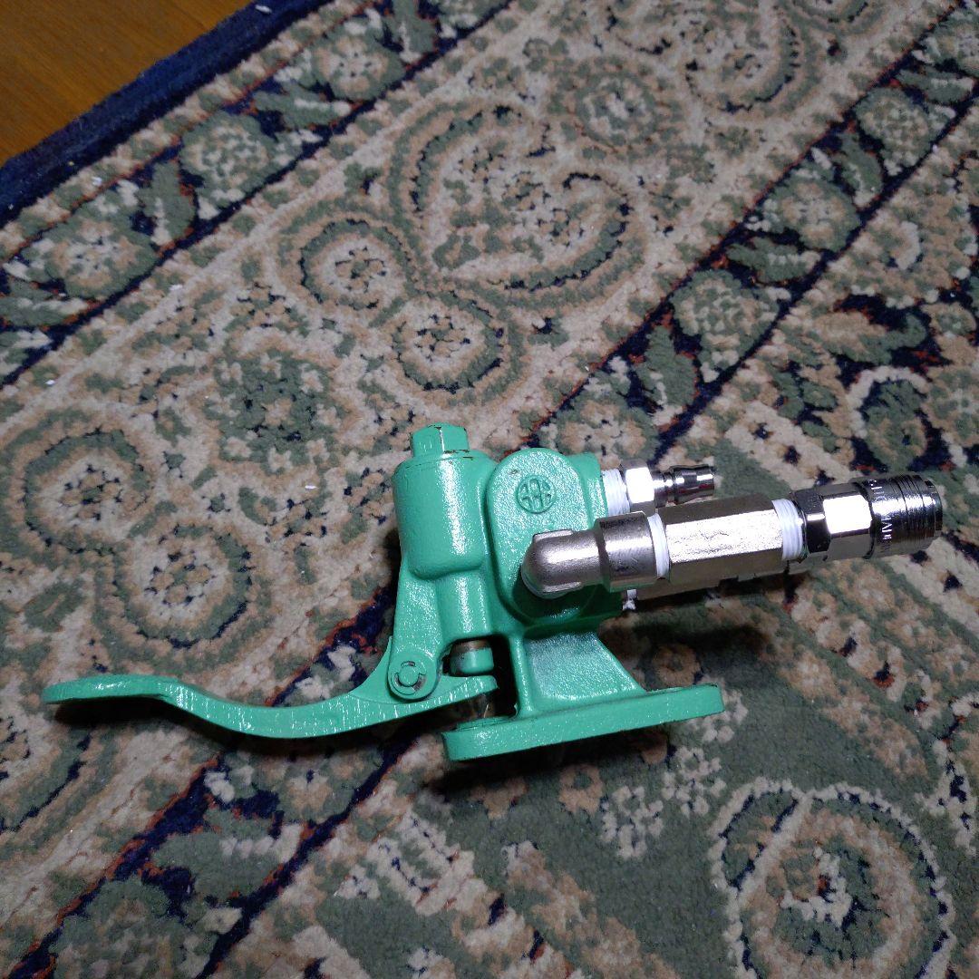 日本エアブレーキ 笛弁 ペダルスイッチ 鉄道部品 ボールバルブ・エアチャック付き