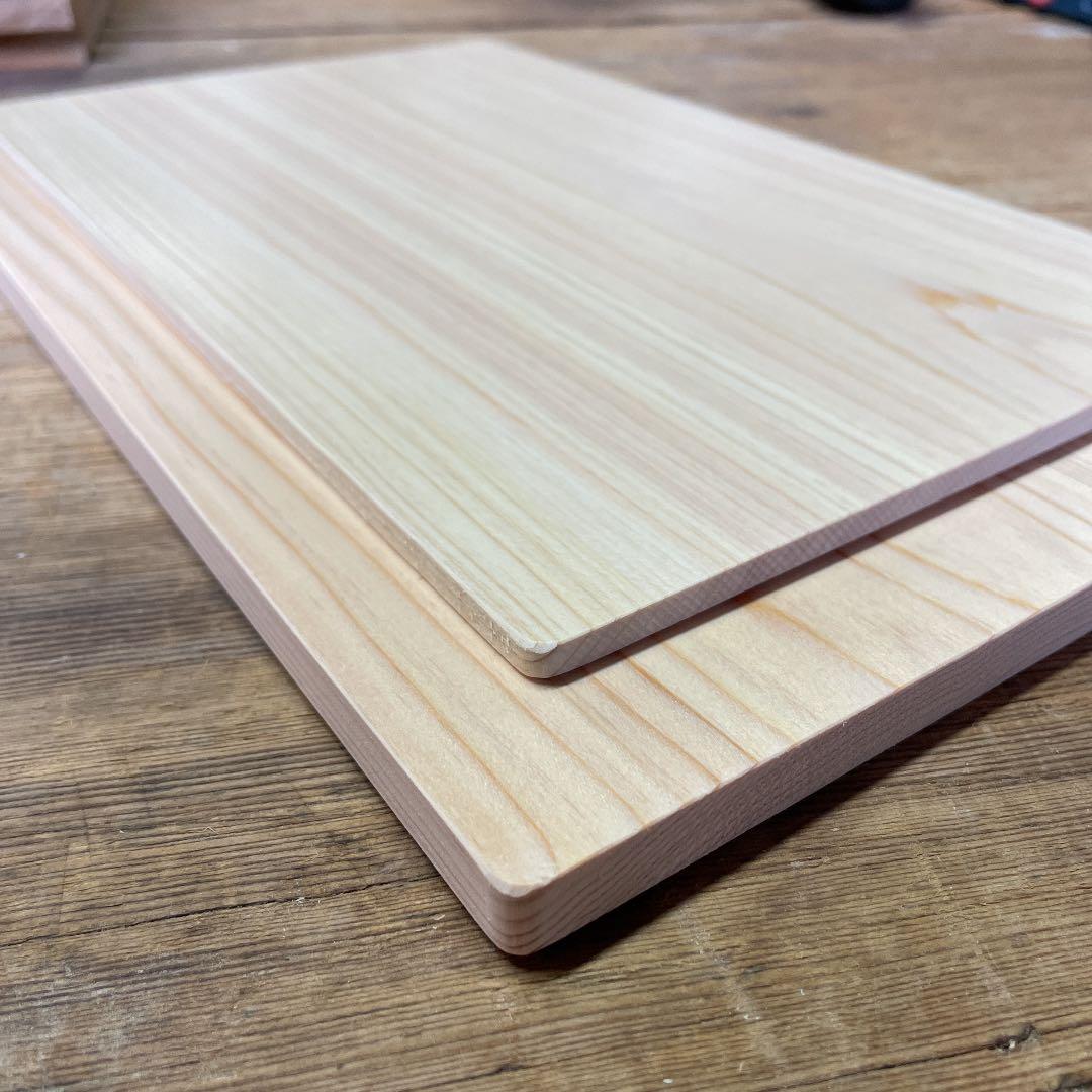 ノエルページ　パン木皿　吉野産檜　約15×18センチ　10枚