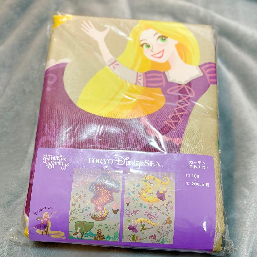 カーテン　ディズニー　ラプンツェル　ファンタジースプリングス