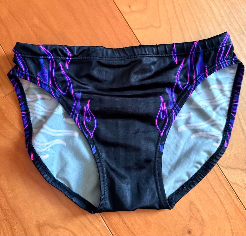 【美品】SPEEDO / アクアブレード / ブラック Lサイズ 光沢 競パン