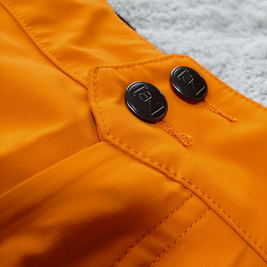 BURTON　ak 　M　スノーボードウェア　GORE-TEX　調整バンド　雪山