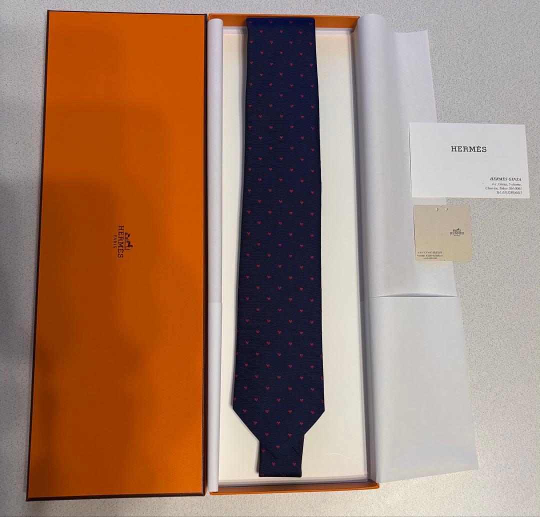 HERMES ネクタイ ネイビーハート柄 シルク