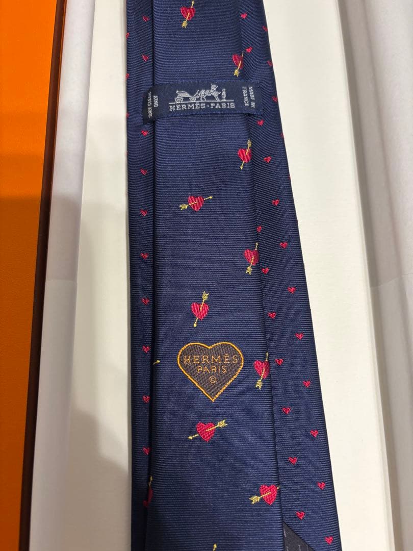 HERMES ネクタイ ネイビーハート柄 シルク