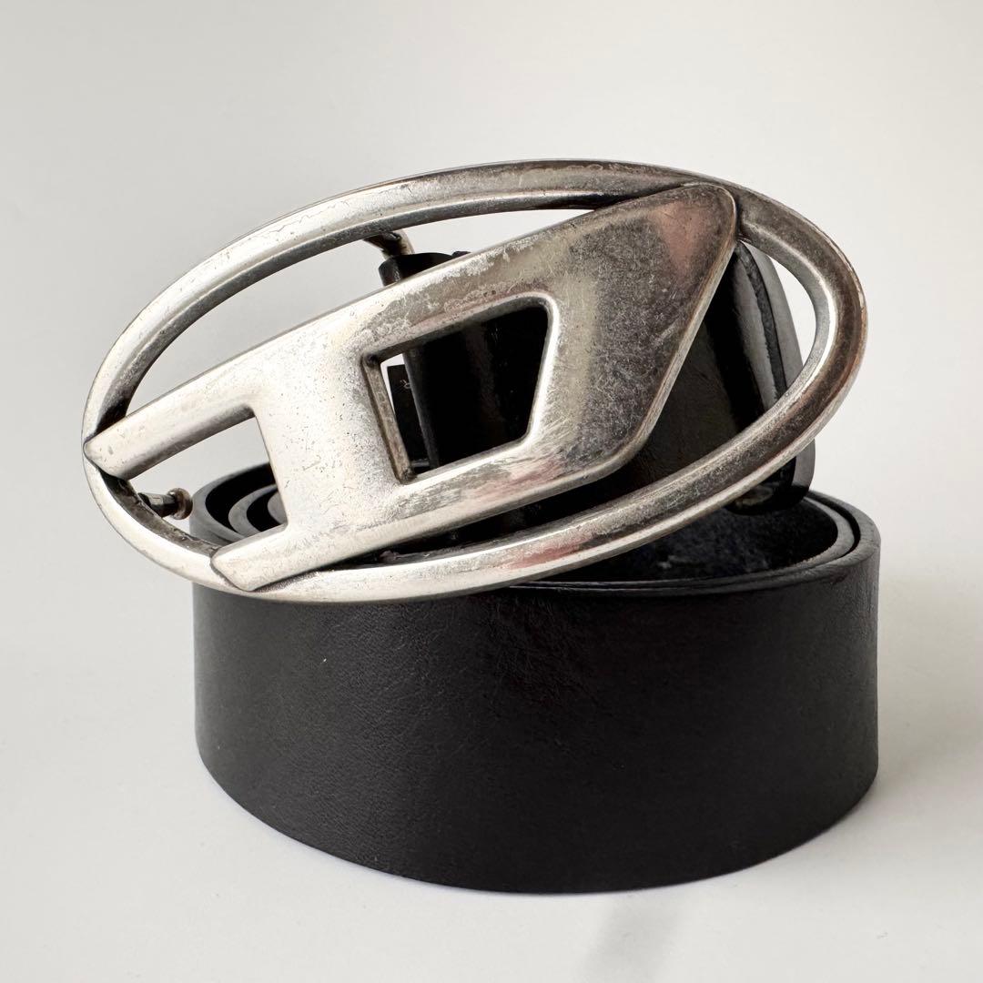 DIESEL レザー　べルト ブラック ロゴ シルバーバックル