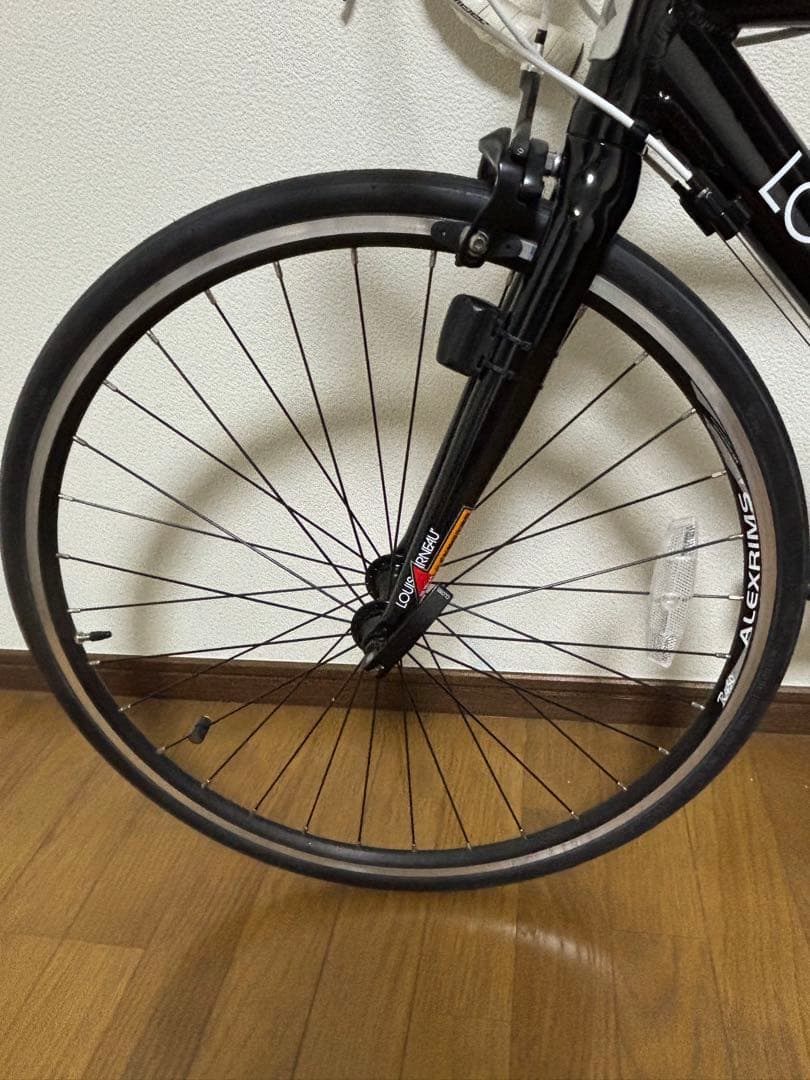 新品同様　LOUIS GARNEAU J24 Road ルイガノ　引取のみ