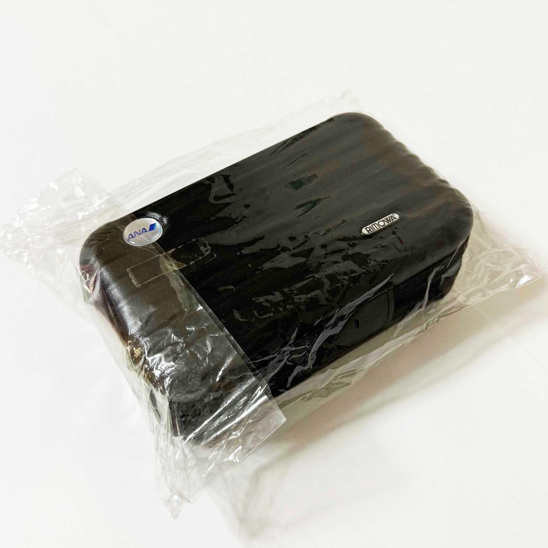 【新品・未開封品】ANA リモワ ファーストクラス 旅行ポーチ アメニティ 希少