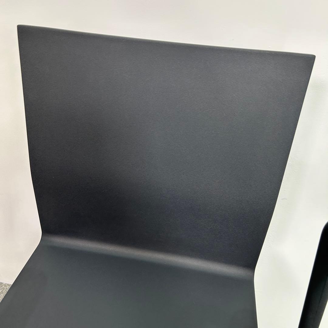 B 2016年　vitra　ヴィトラ　.04　オフィスチェア　アームレスト付き