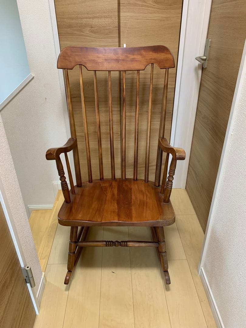 【引取り限定】キツツキマークの飛騨産業　ロッキングチェア