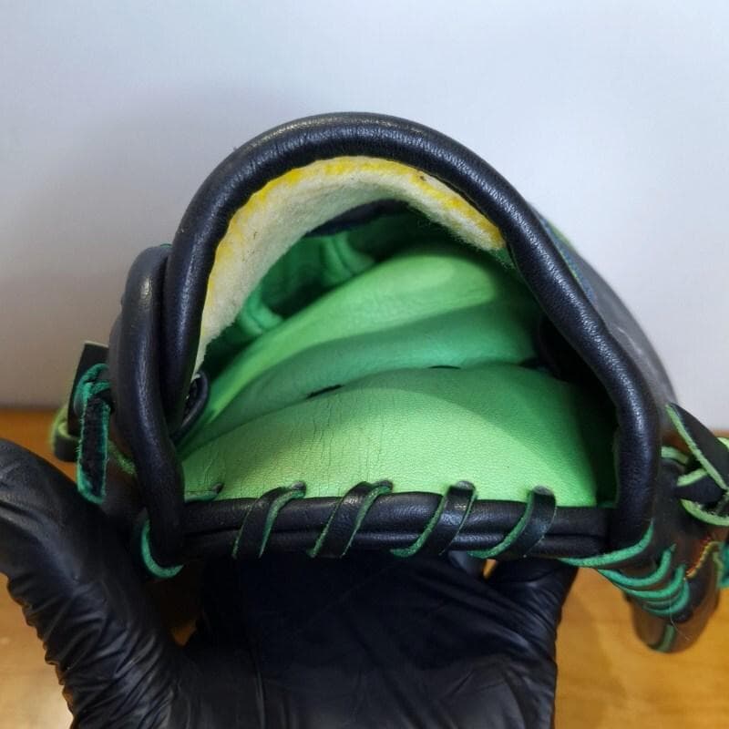 ウイルソン プロスタッフ 限定品 レインボー刻印 レアカラー 軟式グローブ