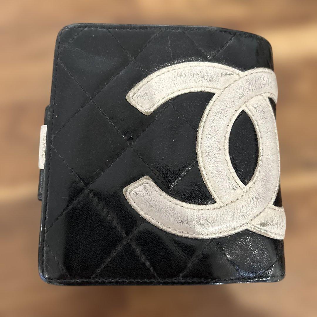 p*y様 CHANEL 二つ折り財布 ブラック