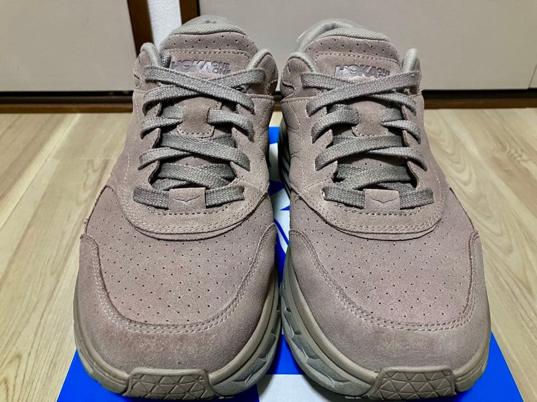 ホカオネオネ ボンダイLスエード 28cm