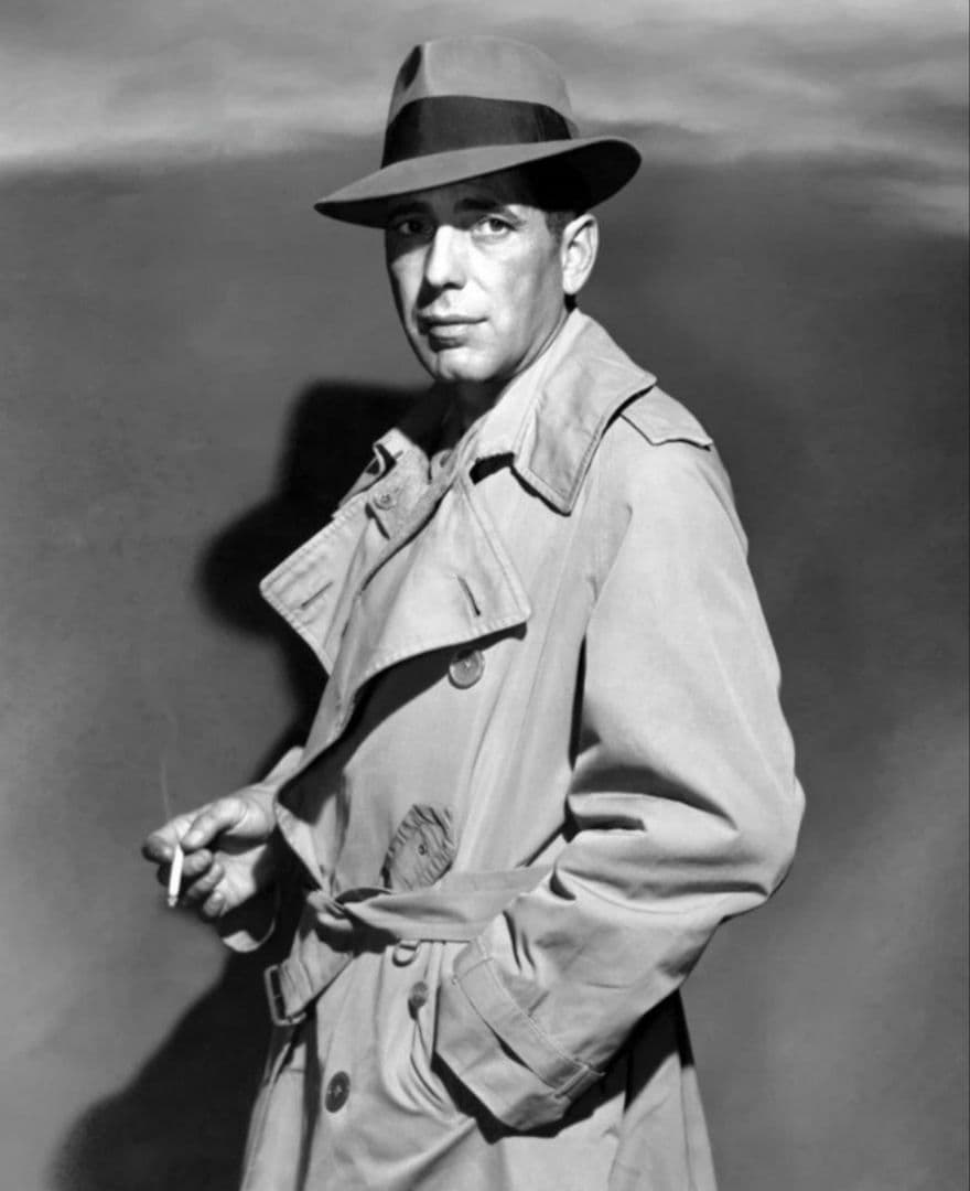 ハンフリー・ホガート着 アクアスキュータム KINGSWAY トレンチコート