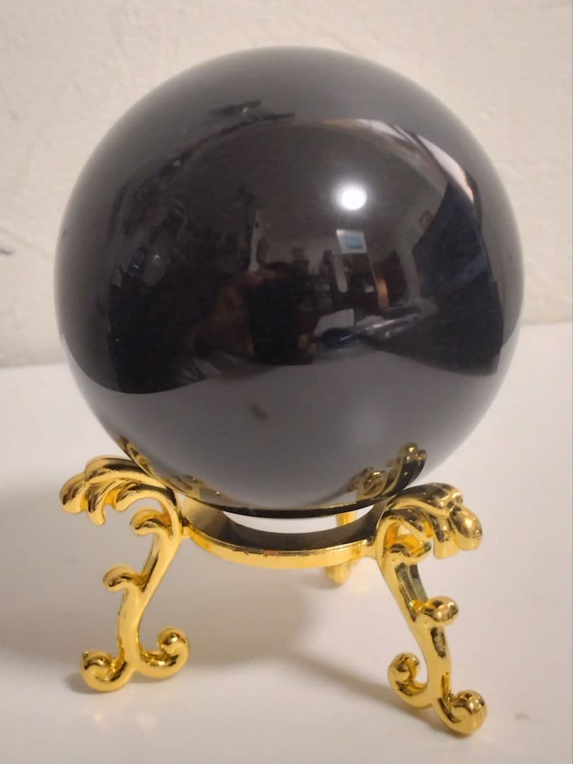 モリオン(黒水晶)丸玉52mm239g台座付き