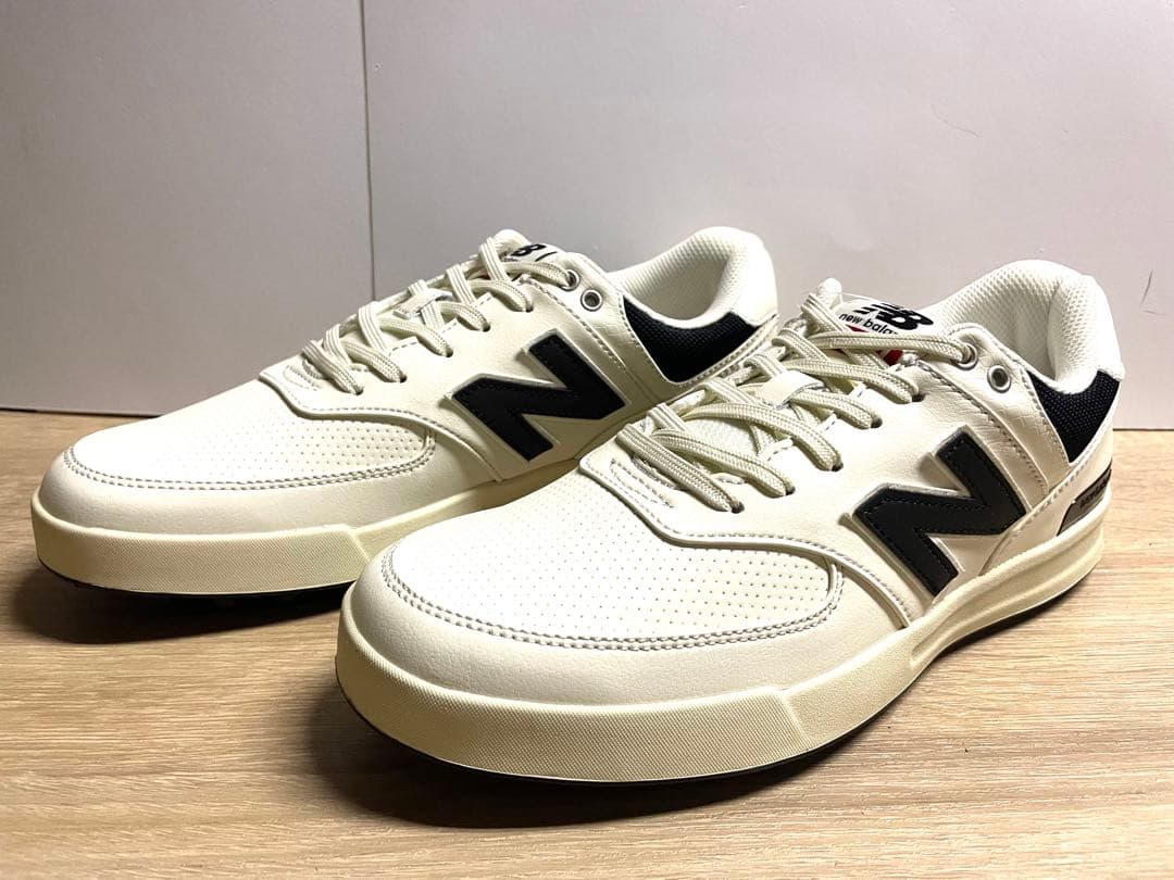 未使用 25cm D ニューバランス ゴルフシューズ UGC574JO ホワイト