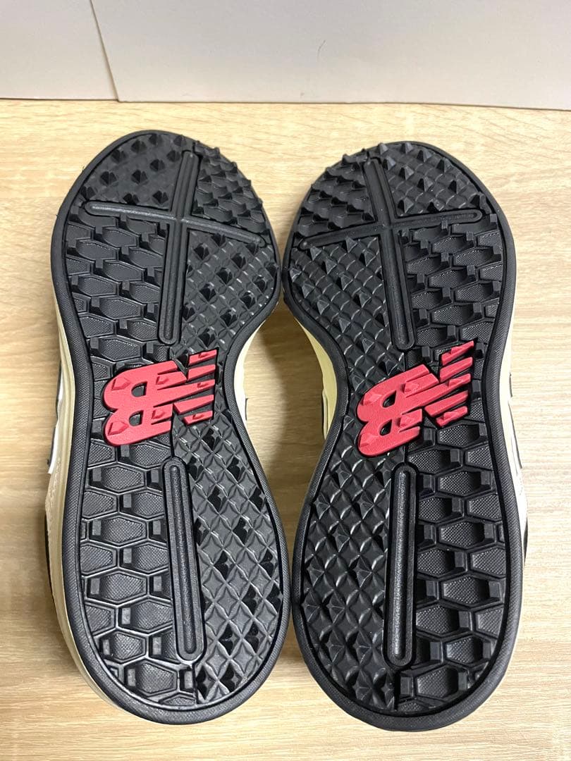 未使用 25cm D ニューバランス ゴルフシューズ UGC574JO ホワイト