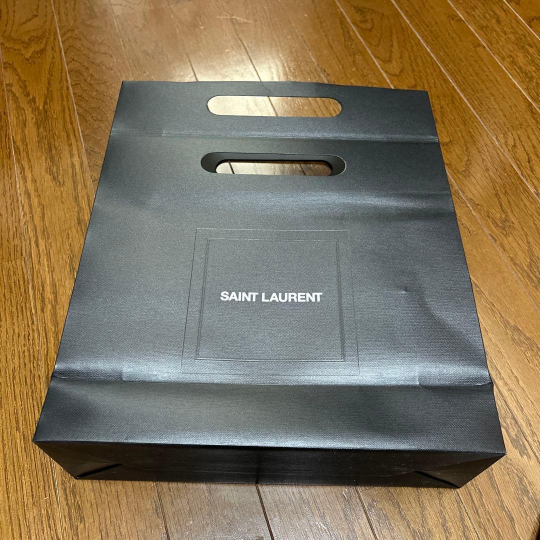 期間限定価格　サンローラン　長財布