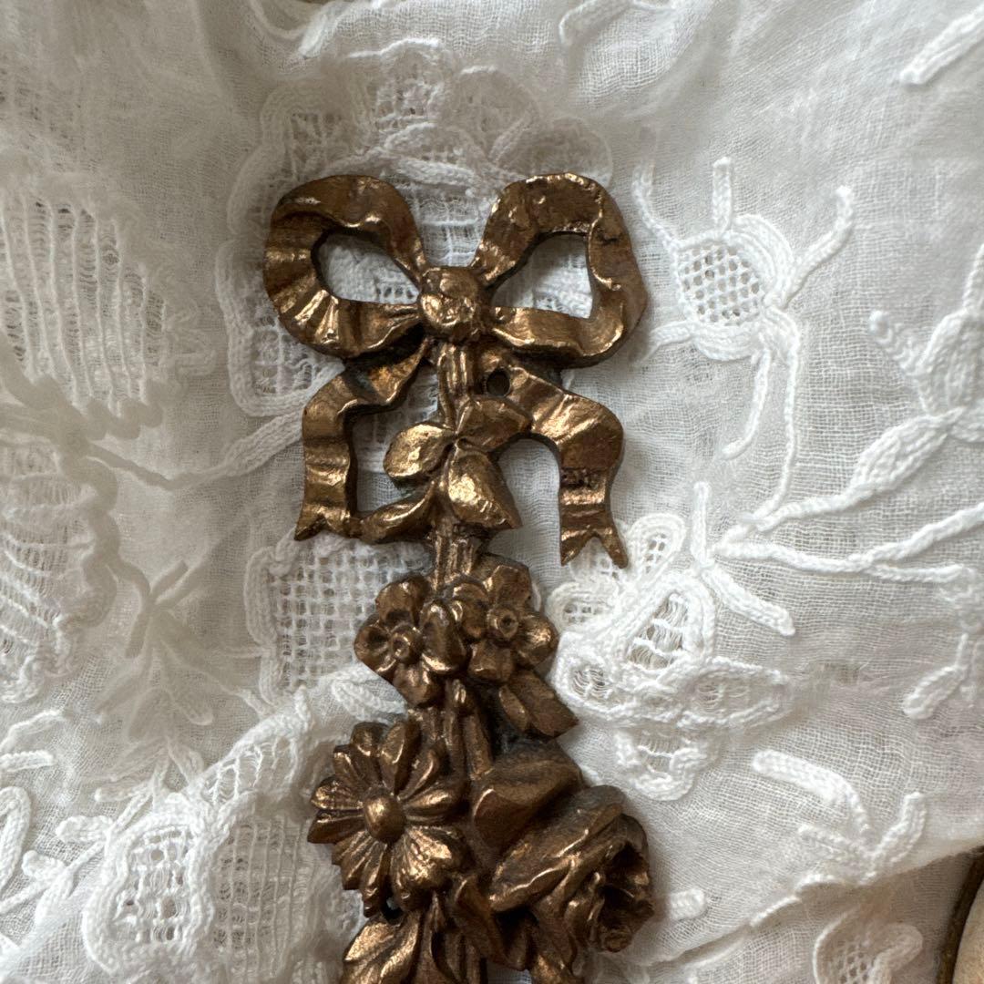 フランスアンティーク　オルモル装飾パーツ　リボンモチーフ　レリーフ