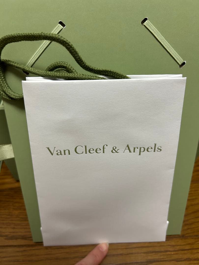 【花】Van Cleef & Arpelsブレスレット