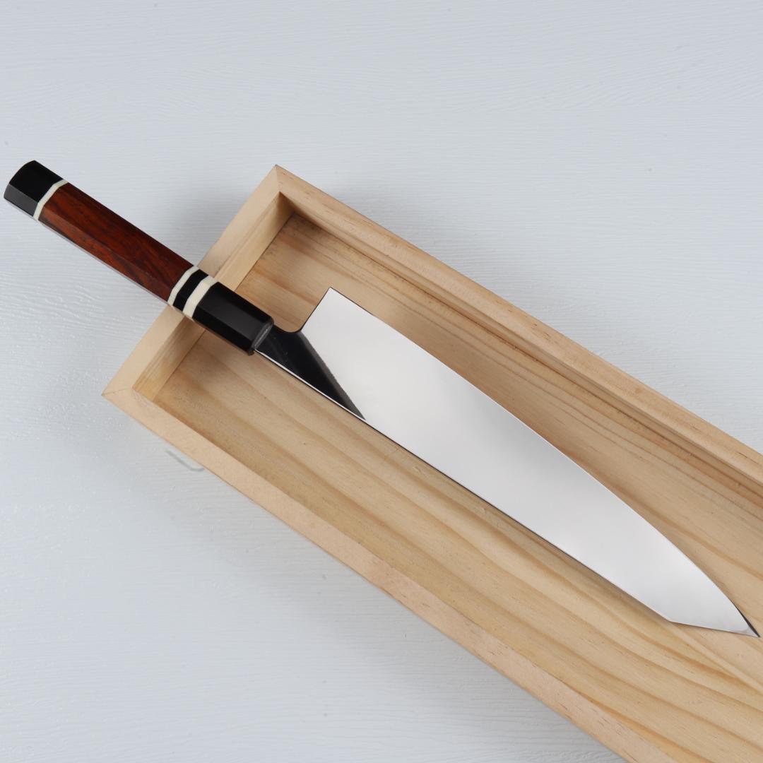 7487梵静刃物9寸勘所牛刀 片刃 ウルトラ鏡面仕上げ 黄檀黒水牛白三本巻八角柄
