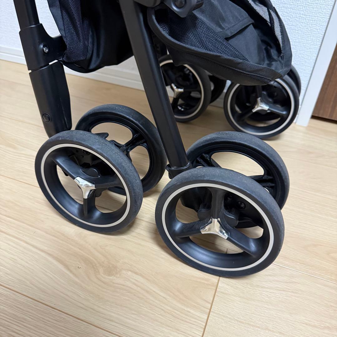 B型ベビーカー マジカルエアー クッション AD グレー アップリカ 美品