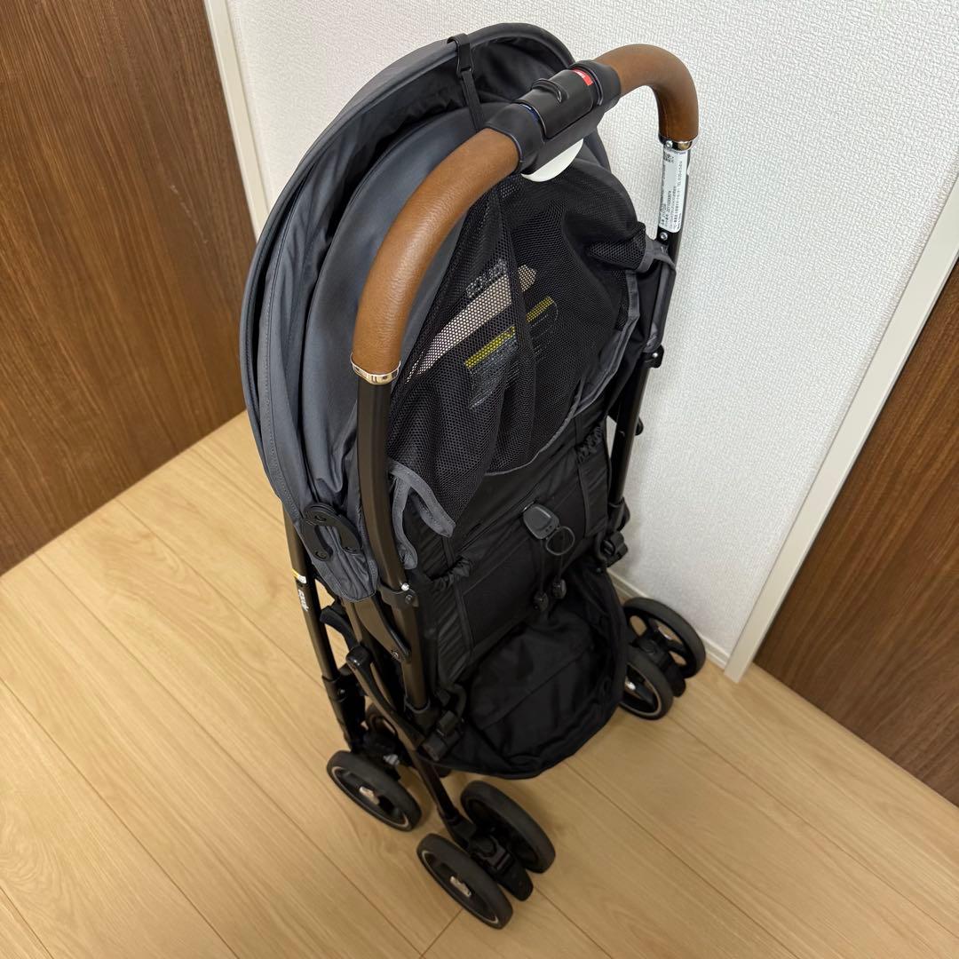 B型ベビーカー マジカルエアー クッション AD グレー アップリカ 美品