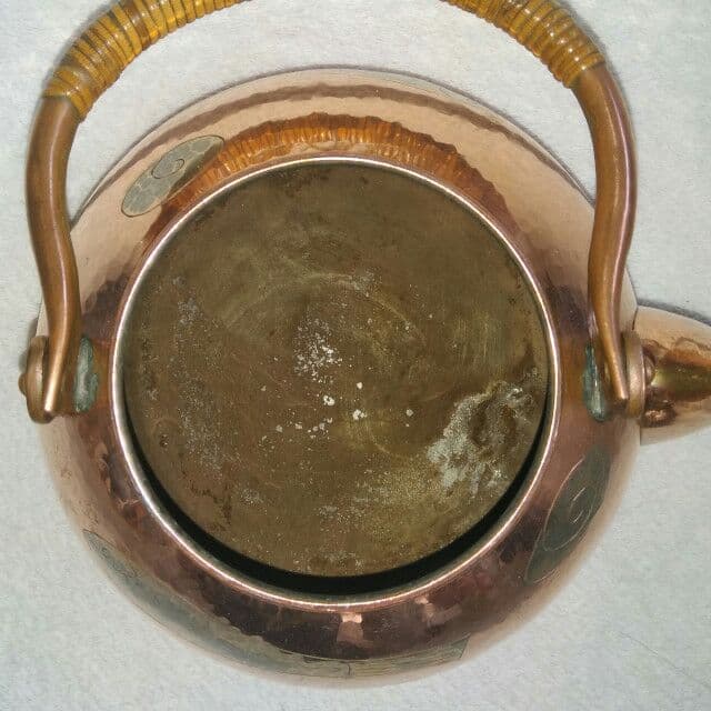 玉川堂湯沸（やかん）鎚起銅器