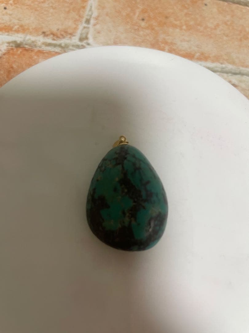 天然ターコイズ　ペンダントトップk18
