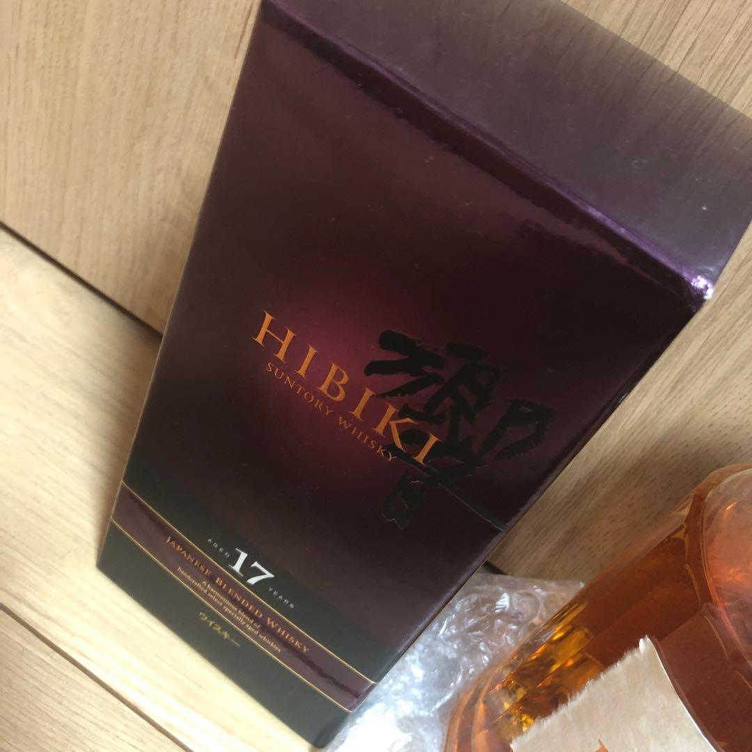 響17年　箱有700ml