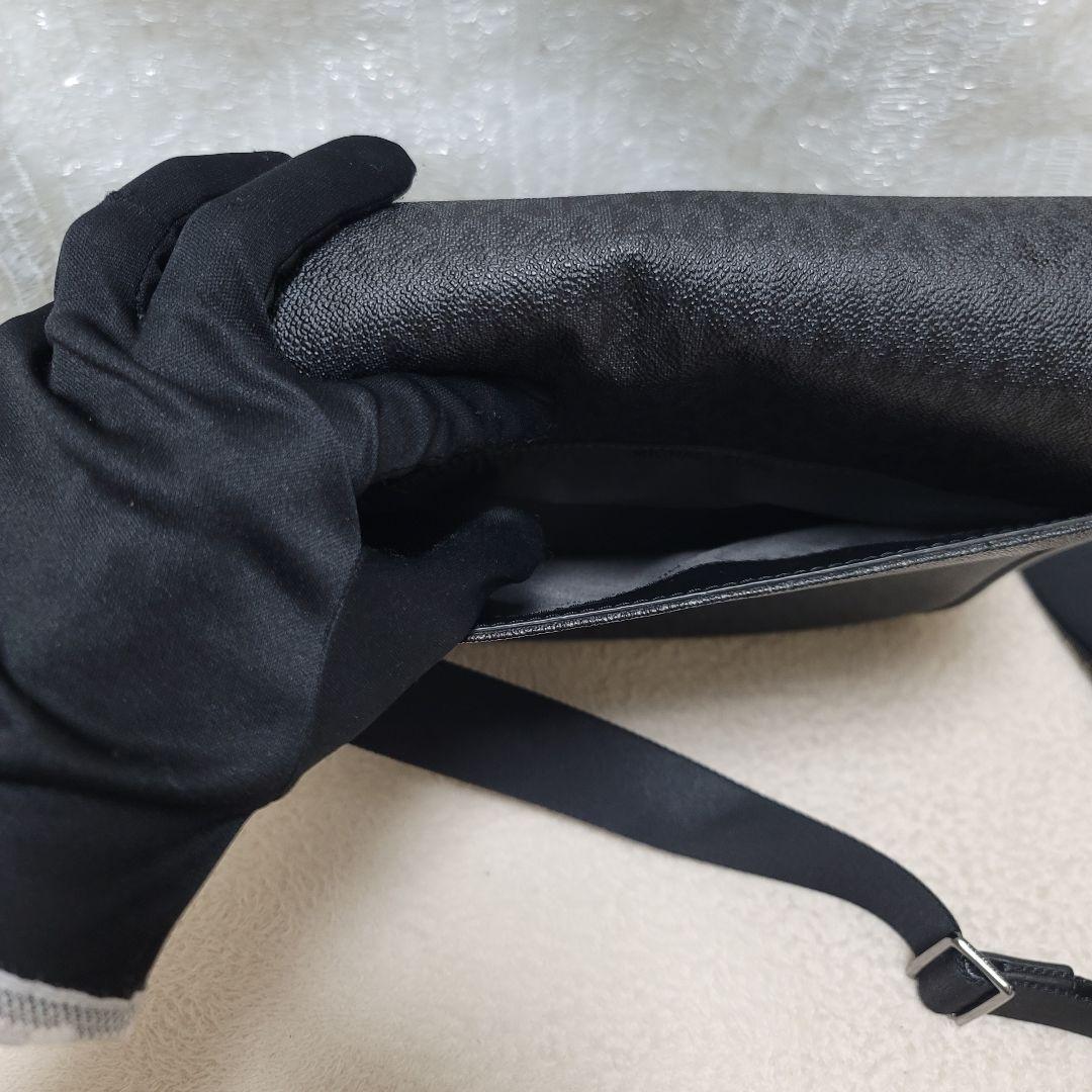 美品✨MICHAEL KORS ショルダーバッグ　ボディバッグ 肩掛け