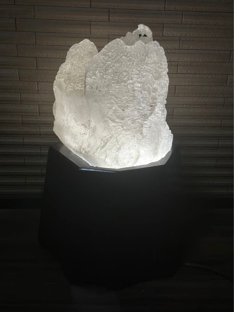 特価最高級 特大15kgヒマラヤアイスクリスタル 台座ライト付 スカルドゥ産