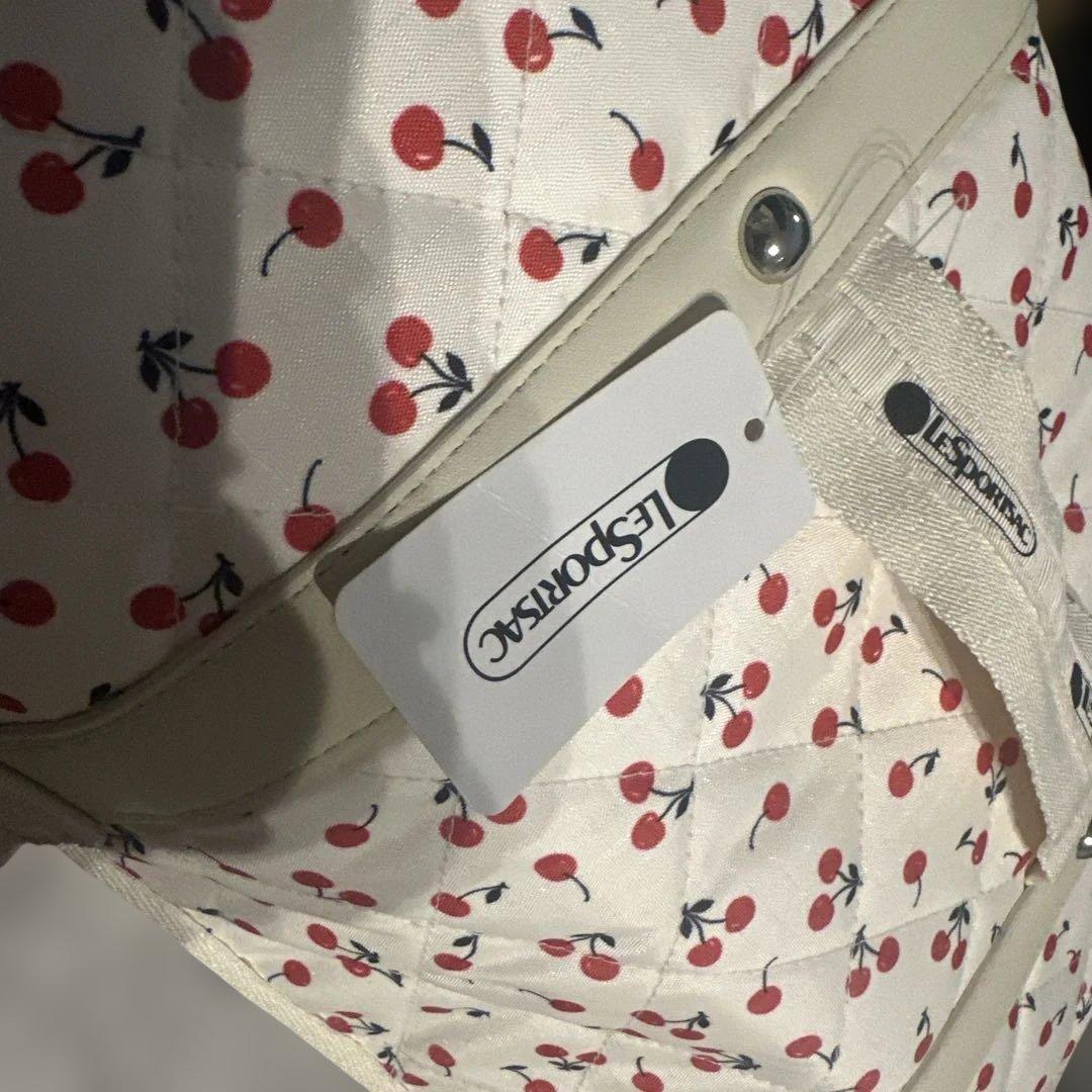 神崎恵コラボ　レスポートサック　ビューティーロールポーチ　チェリーレッドキルト