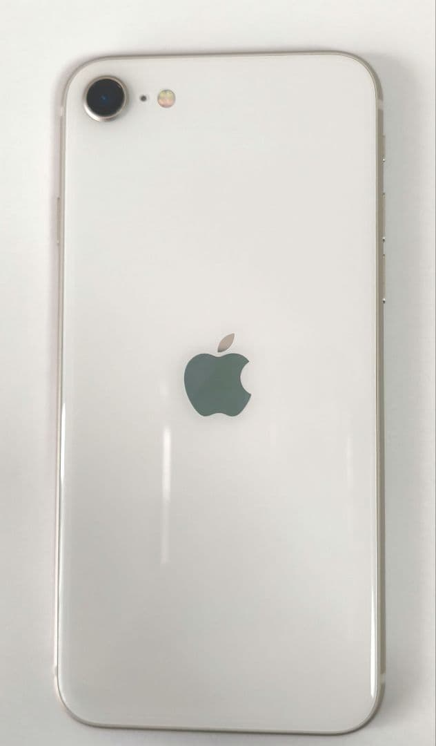 iPhoneSE3 スターライト　64GB