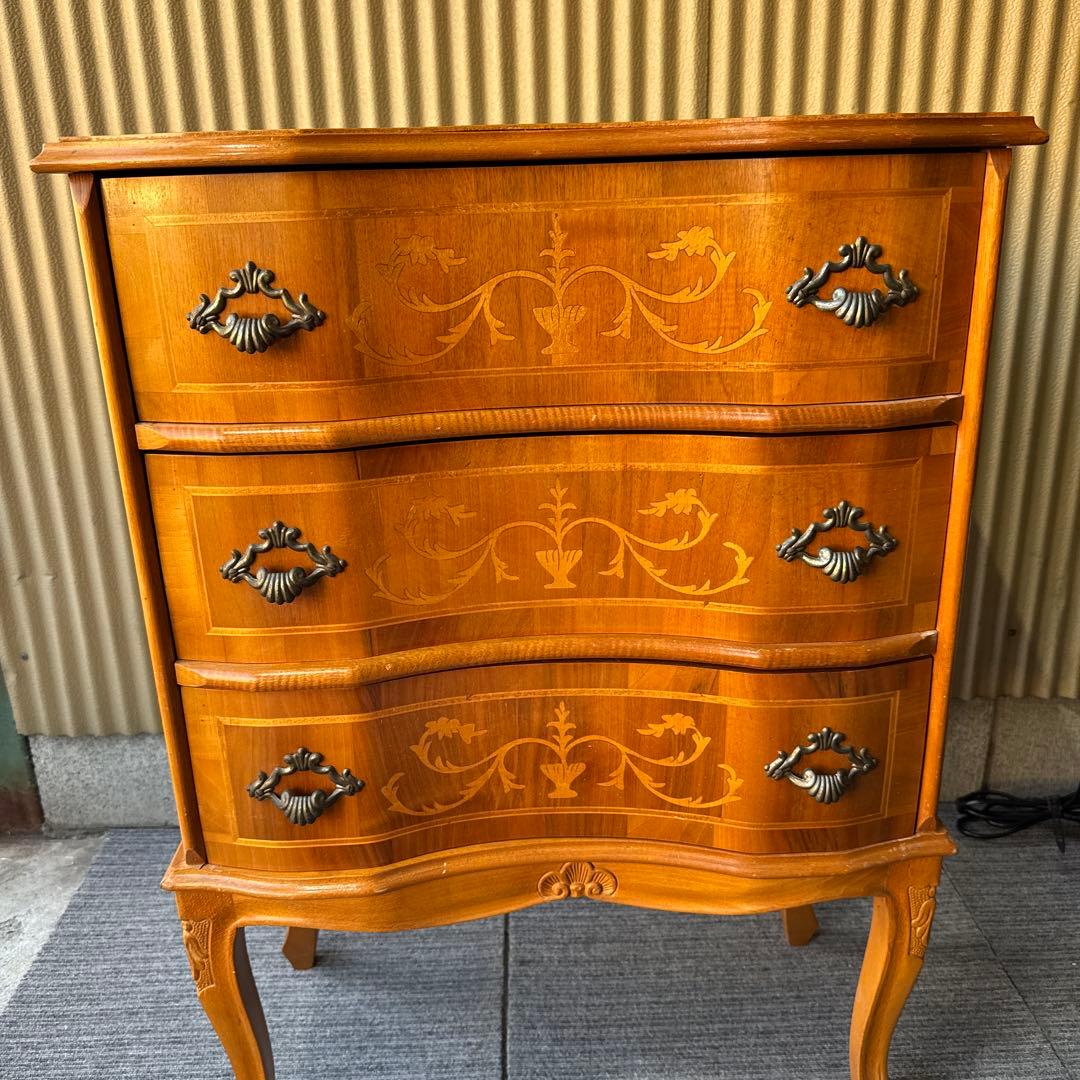 木製チェスト 3段 引き出し付き　北欧風サイドボード