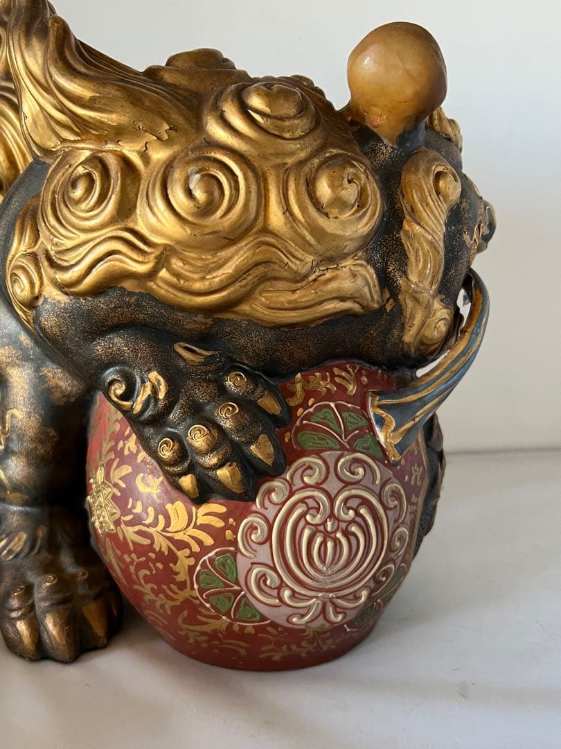 置物　色絵金彩 獅子置物 高30cm 貴重/西き—001