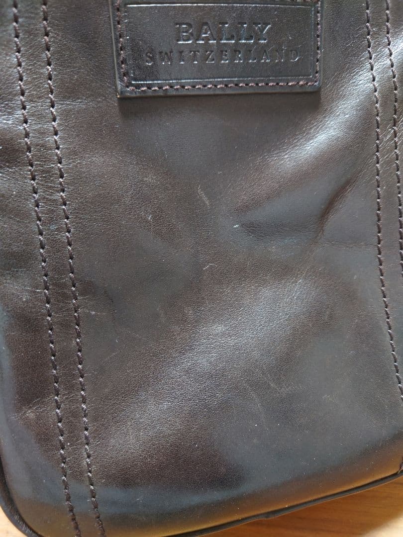 BALLY ダークブラウン ボディバッグ