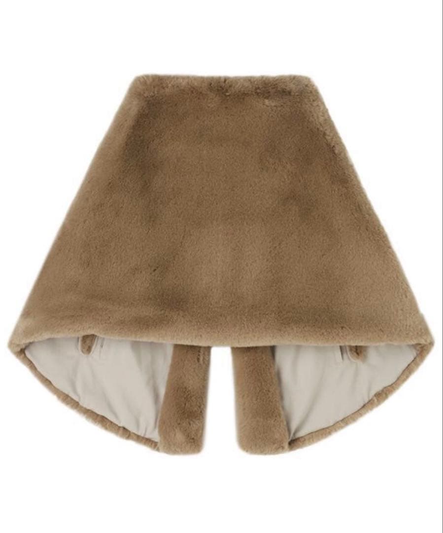 【値下げしました】 新品タグ付き　JENNE リッチボリュームファーケープ