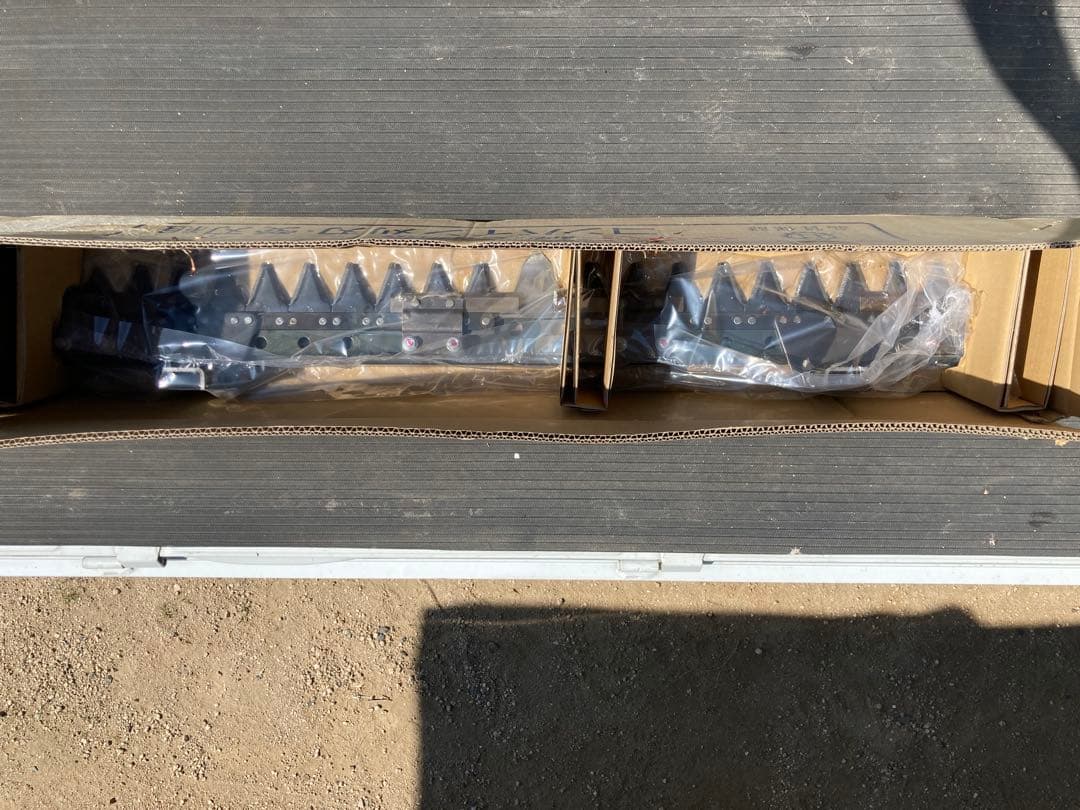 新品イセキコンバイン刈刃 (品番3827-430-610-10)