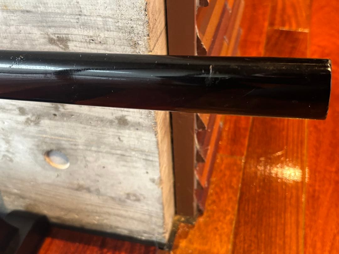 日本刀(模造刀)波紋あり 木製刀掛台付