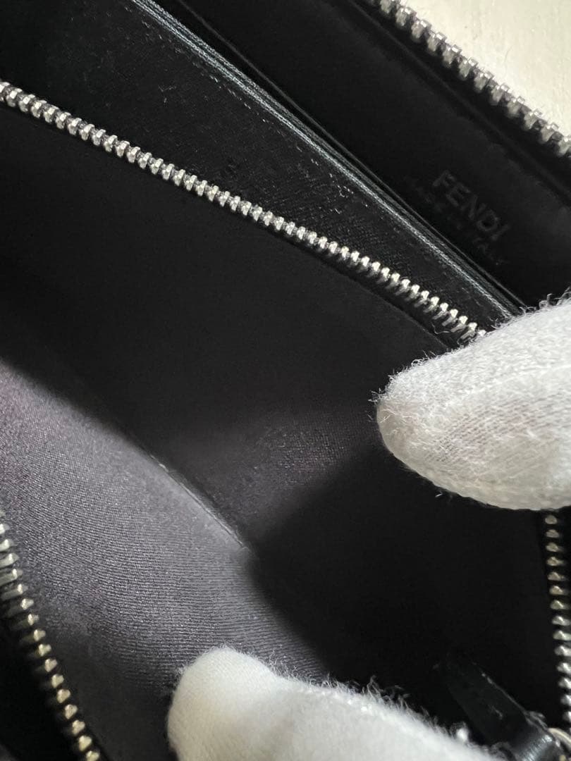 Fendi ジッパー式長財布 モノグラム柄