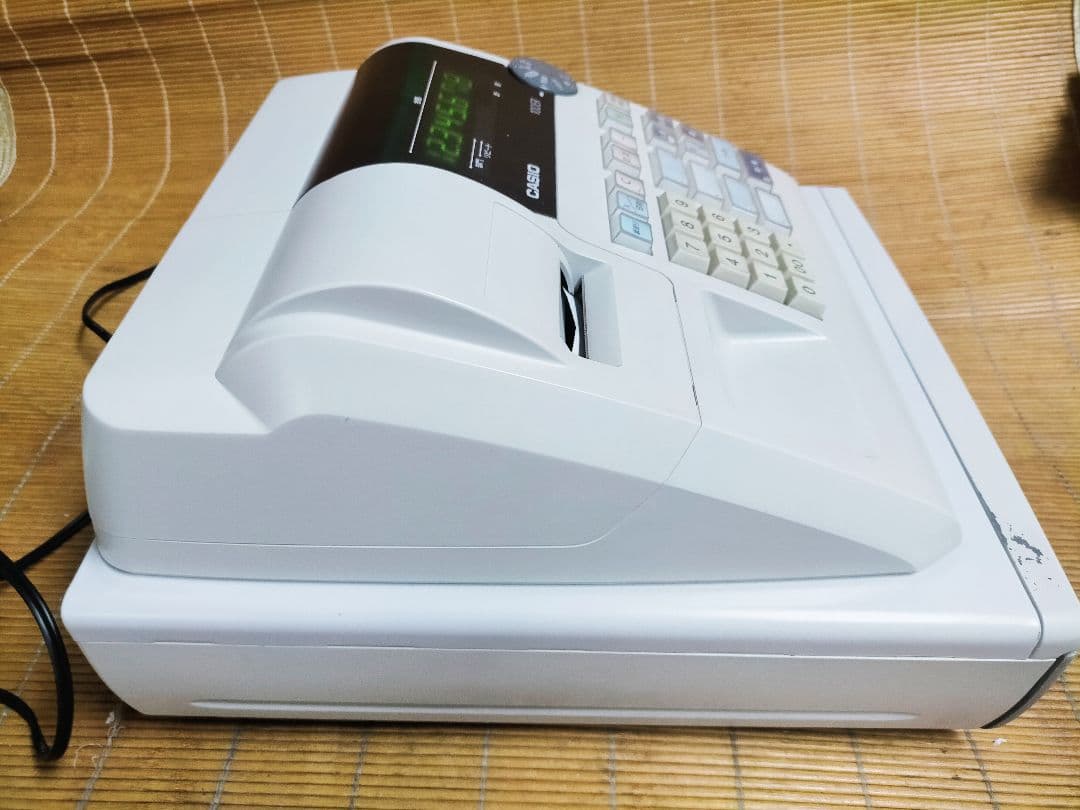 カシオレジスター　100ER　簡単便利特殊　送料込　615000