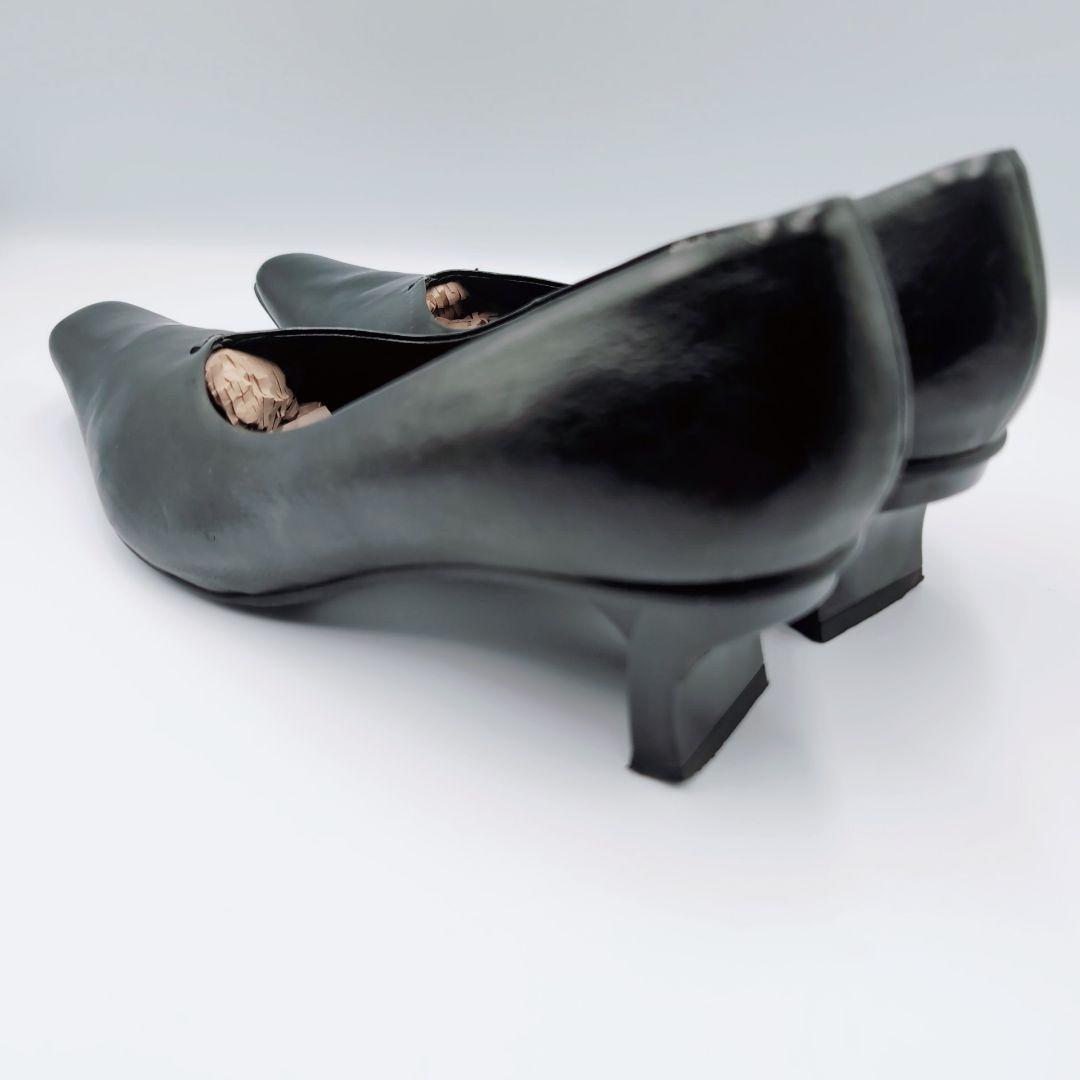 ✨️極美品✨️MANA デザインヒール　ポインテッド　黒　本革　37 Vカット