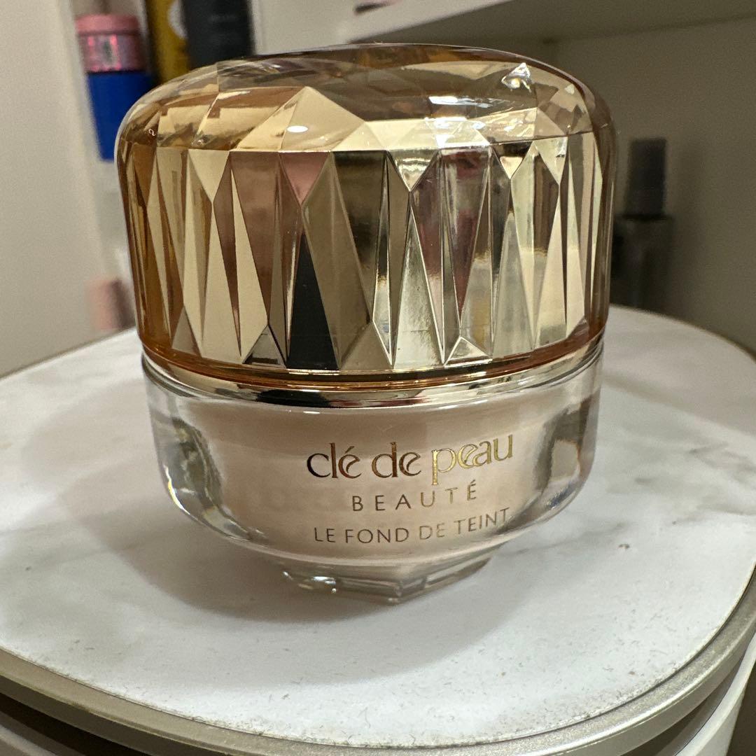 クレ・ド・ポー ボーテ(ル・フォンドゥタンn オークル10) ピンクオークル10